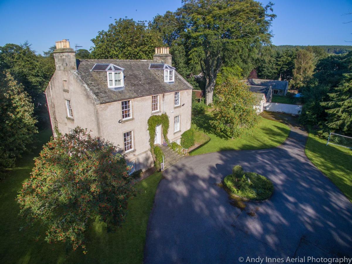 The Old Manse, Fochabers Villa ภายนอก รูปภาพ